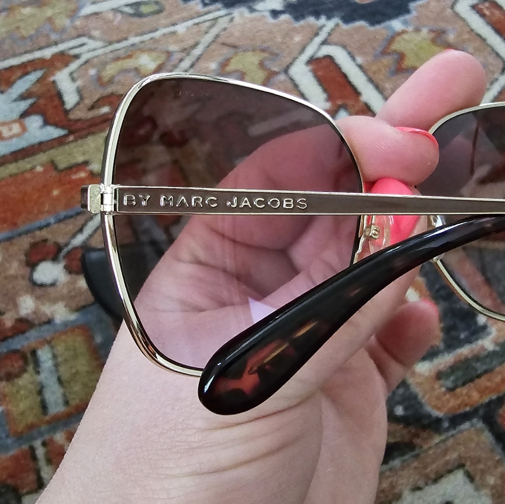 Marc by Marc Jacob's New Sunglasses - Picture 5 of 8